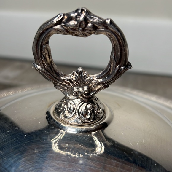 Vintage Metal Serving Dish & Lid with Fire King Glass Casserole - Picture 3 of 9